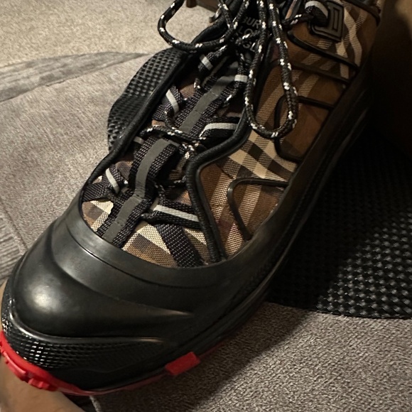 New Arthur Check Pattern Sneakers main image 4